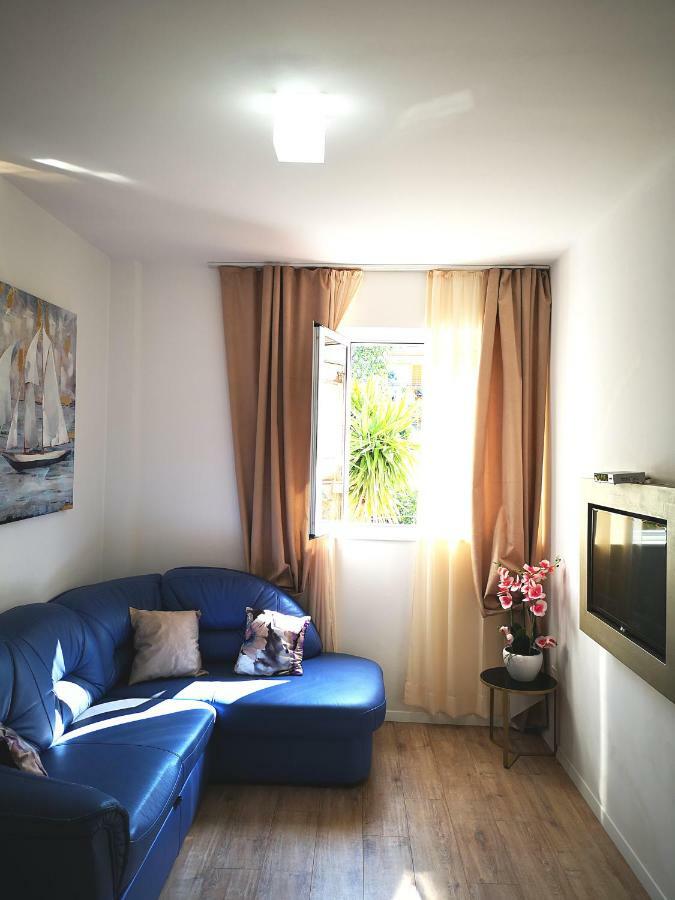 Guest house City Lani 3 4*