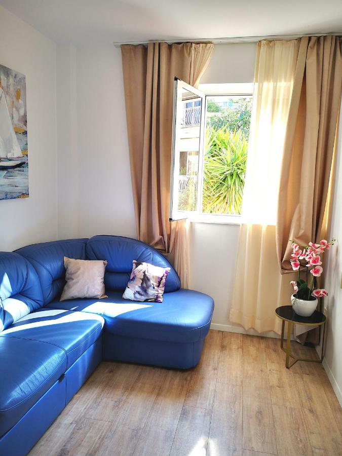 Guest house City Lani 3 4*
